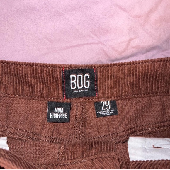 BDG UO Corduroy Pants! Perfect for the winter and can dress up or down! - Picture 2 of 2